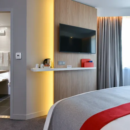 Отель Express By Ihg Руан