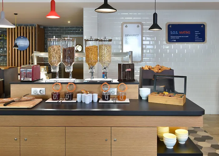 Hotel Express - Centre - Rive Gauche By Ihg Rouen